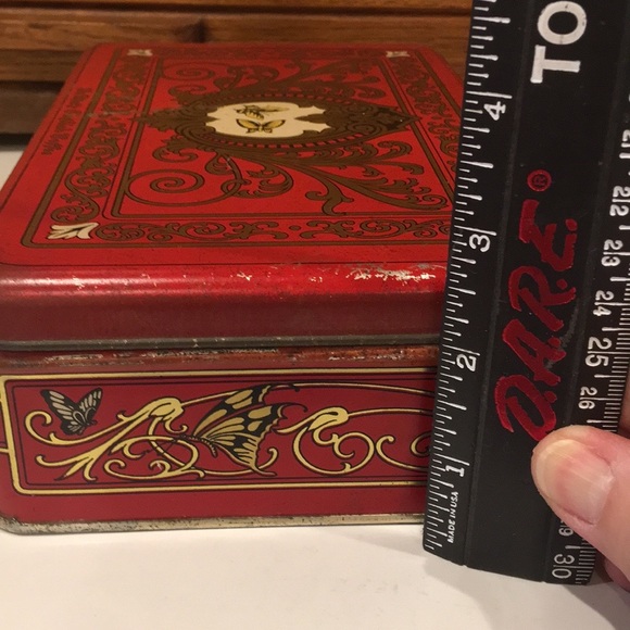 Vintage DeMet’s English Toffee Tin - Picture 5 of 8